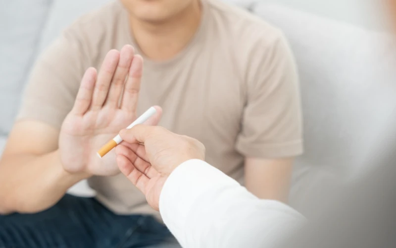Why Smoking Is So Bad For Your Teeth & Gums In Carina Gardens Dental